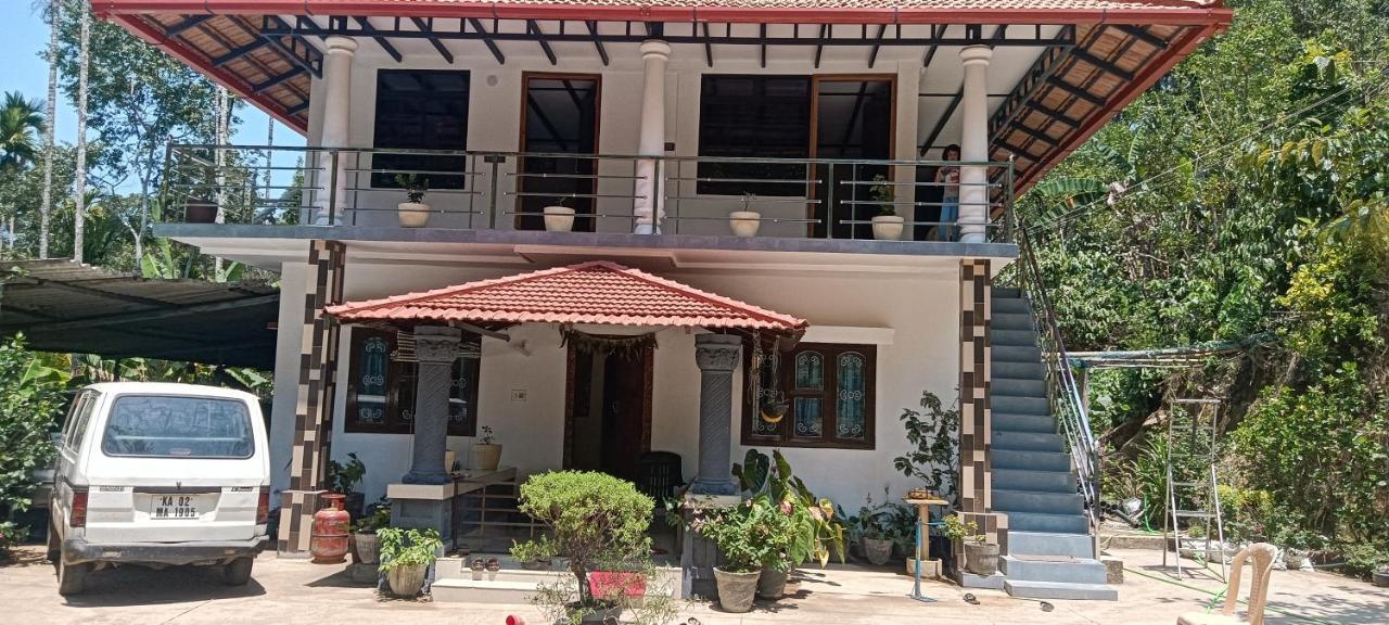 Kund Estate Stay Madikeri Buitenkant foto